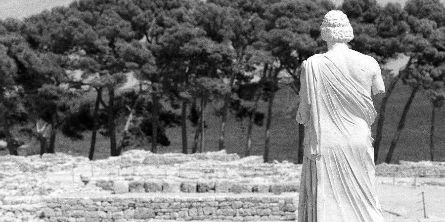 Els grecs a Empúries i el classicisme tolerable